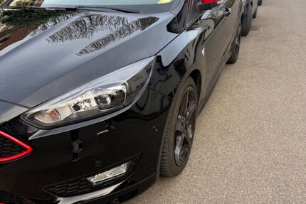 Ford Focus 67.000 km 14.800 &euro; Frickenhausen 72636