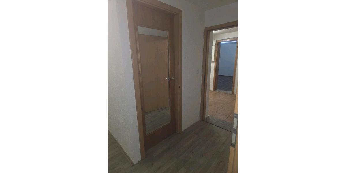 Erdgeschoßwohnung Deggingen - 1 Zimmer, 65 m&sup2;, 540&euro; | Angebot:26040717