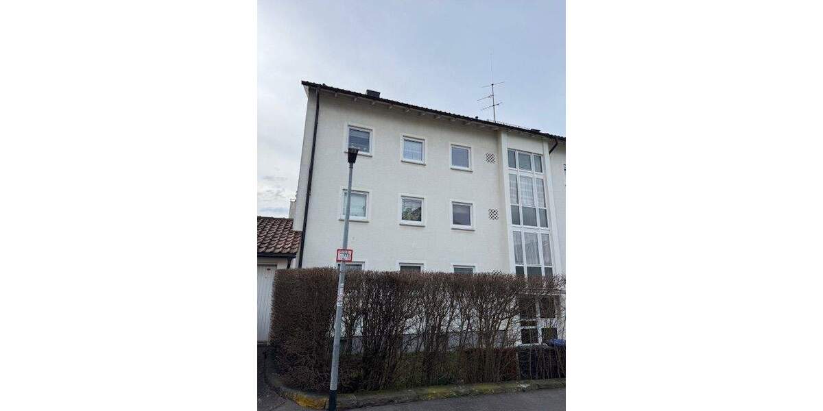 Mehrfamilienhaus, Wohnhaus Fellbach - 699.000&euro; | Angebot:25799855