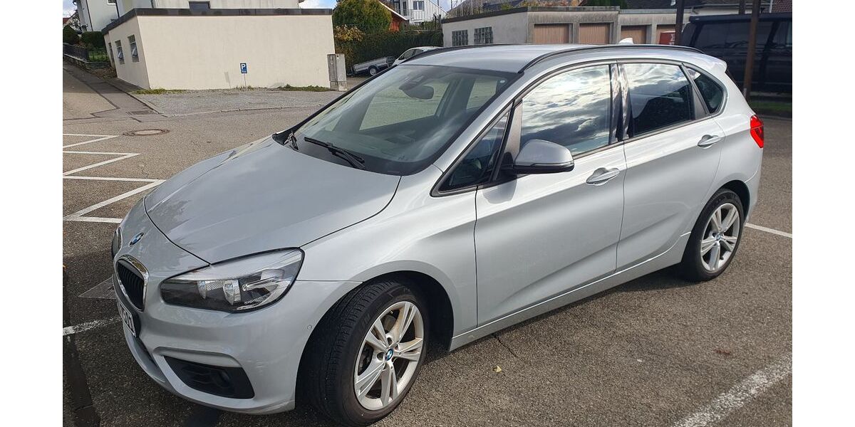 BMW 218 Active Tourer 102.000 km 10.600 &euro; Schwäbisch Gmünd 73529