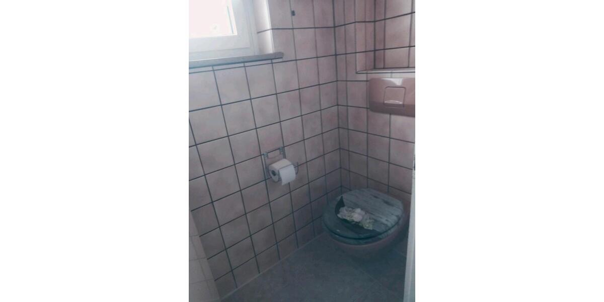 Etagenwohnung Heiningen - 3 Zimmer, 69 m&sup2;, 1.100&euro; | Angebot:25219832