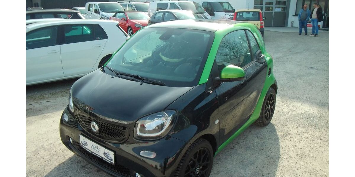 Smart ForTwo 43.000 km 7.950 &euro; Waiblingen (bei Stuttgart) 71332