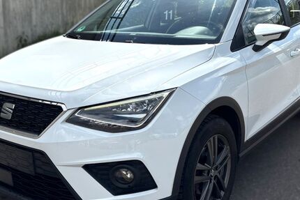 Seat Arona 252.000 km 8.600 &euro; Essingen­­­ 73457