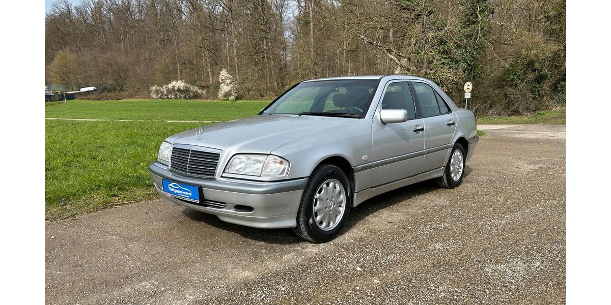 Mercedes-Benz C 180 21.998 km 10.900 &euro; Ebersbach an der Fils 73061