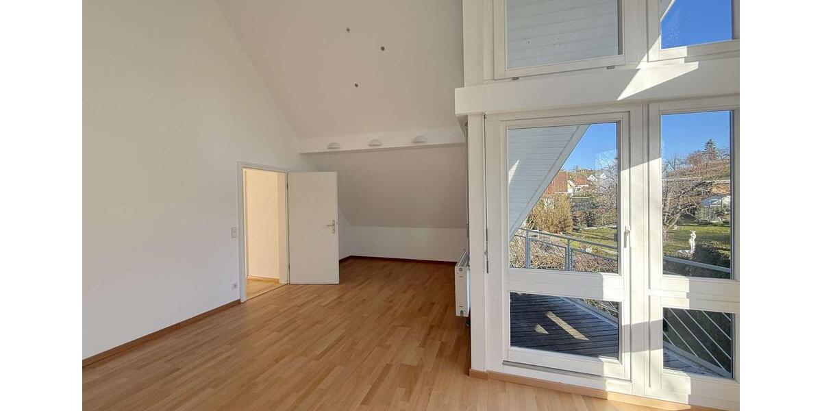 Einfamilienhaus Nürtingen - 5.5 Zimmer, 175 m&sup2;, 2.500&euro; | Angebot:24571134