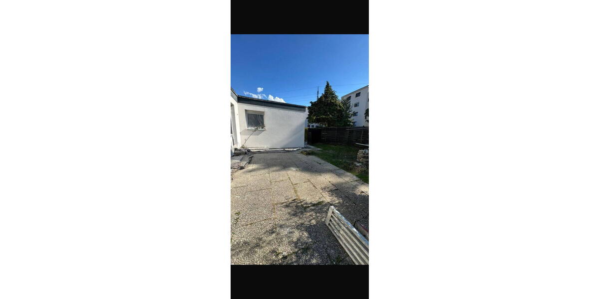 Etagenwohnung Uhingen - 4 Zimmer, 130 m&sup2;, 1.500&euro; | Angebot:26237436