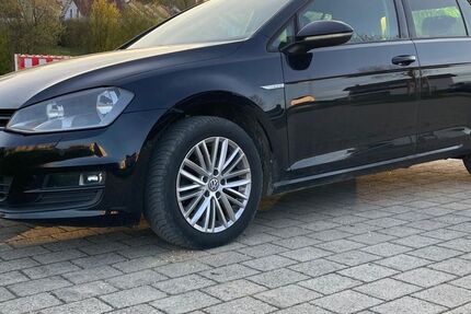 VW Golf 114.000 km 7.200 &euro; Uhingen 73066