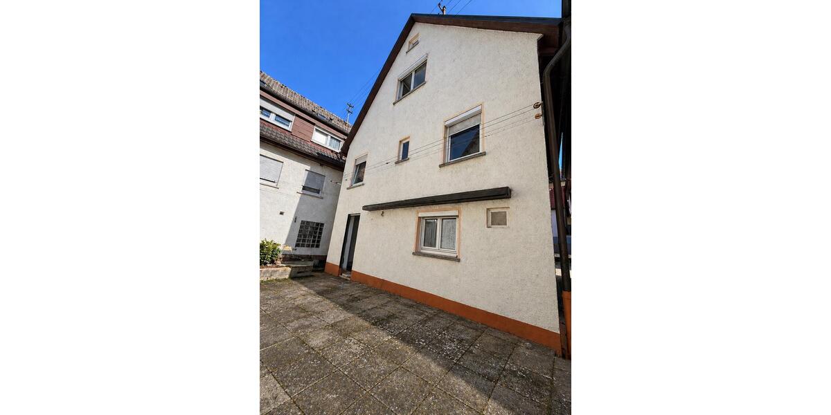 Einfamilienhaus Wiesensteig - 4.5 Zimmer, 102 m&sup2;, 1.100&euro; | Angebot:26348517