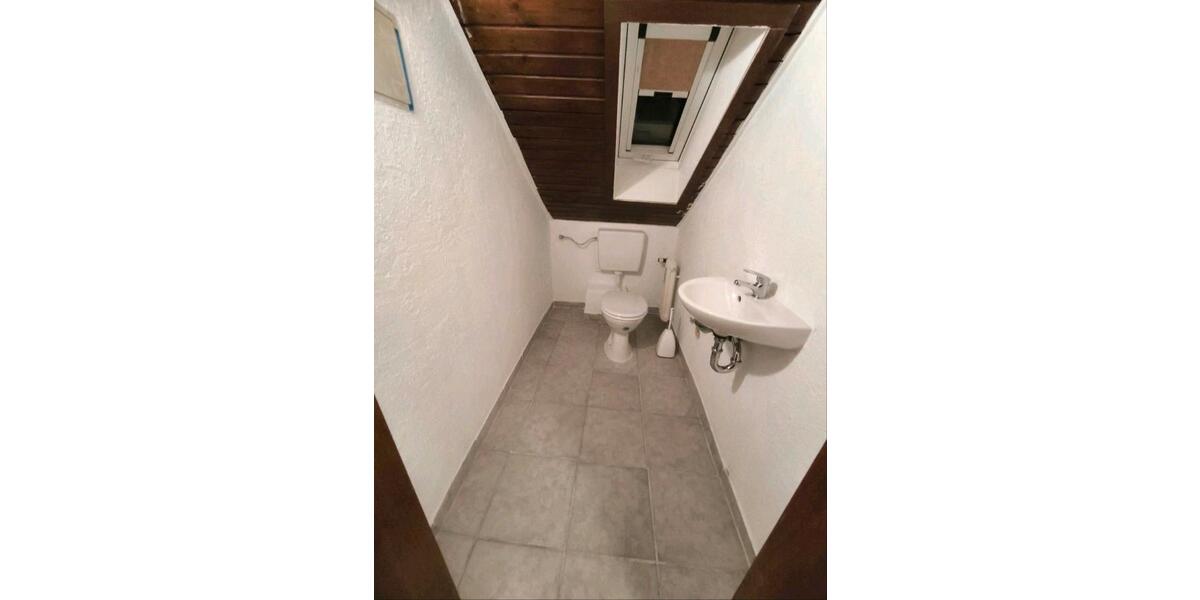 Dachgeschoßwohnung Göppingen Bruckwasen - 3 Zimmer, 75 m&sup2;, 925&euro; | Angebot:25022176