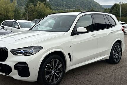 BMW X5 70.300 km 58.590 &euro; Kuchen 73329