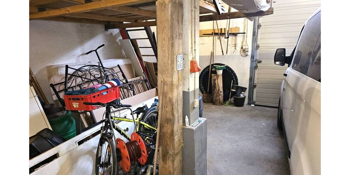 Einfamilienhaus Laichingen Feldstetten - 7 Zimmer, 202 m&sup2;, 299.000&euro; | Angebot:25695096