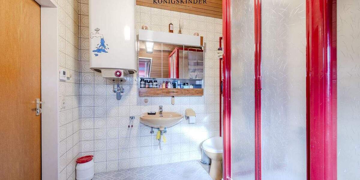 Mehrfamilienhaus, Wohnhaus Schorndorf - 8 Zimmer, 177 m&sup2;, 519.000&euro; | Angebot:25682050