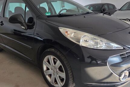 Peugeot 207 106.890 km 4.700 &euro; Eislingen 73054