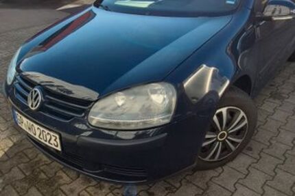 VW Golf 203.000 km 2.500 &euro; Ebersbach 73061