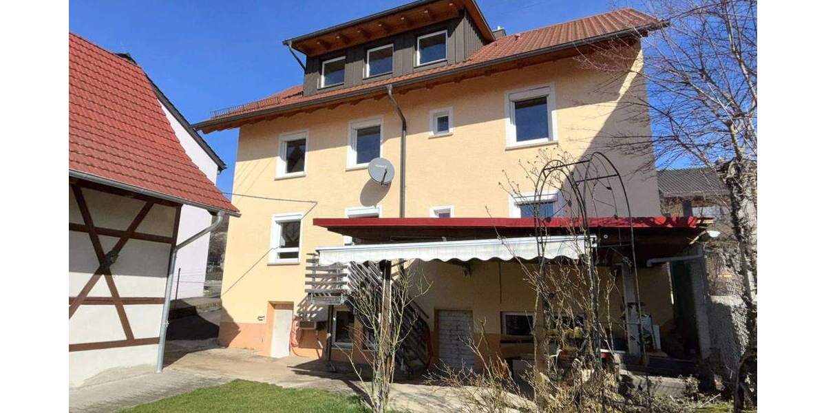 Mehrfamilienhaus, Wohnhaus Leutenbach - 8 Zimmer, 144 m&sup2;, 540.000&euro; | Angebot:25663321