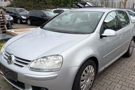 VW Golf 250.000 km 1.490 &euro; Nürtingen bei Stuttgart 72622
