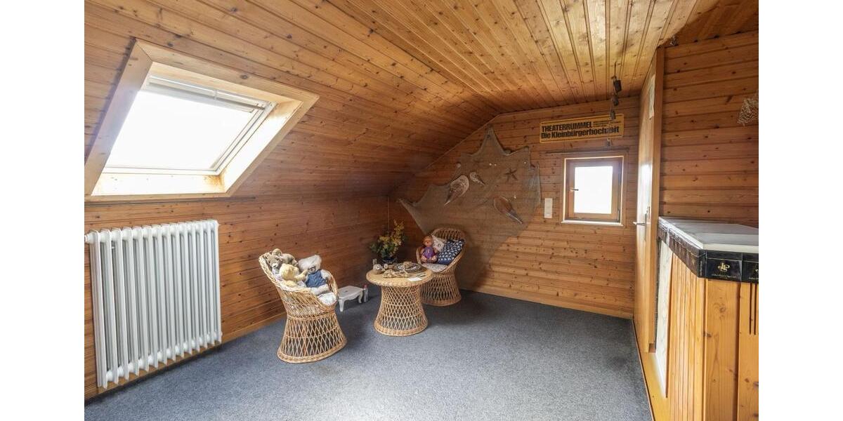 Mehrfamilienhaus, Wohnhaus Göppingen - 8 Zimmer, 190 m&sup2;, 615.000&euro; | Angebot:27153407