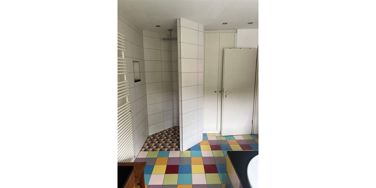 Doppelhaushälfte Wiesensteig - 7 Zimmer, 134 m&sup2;, 419.000&euro; | Angebot:25692829