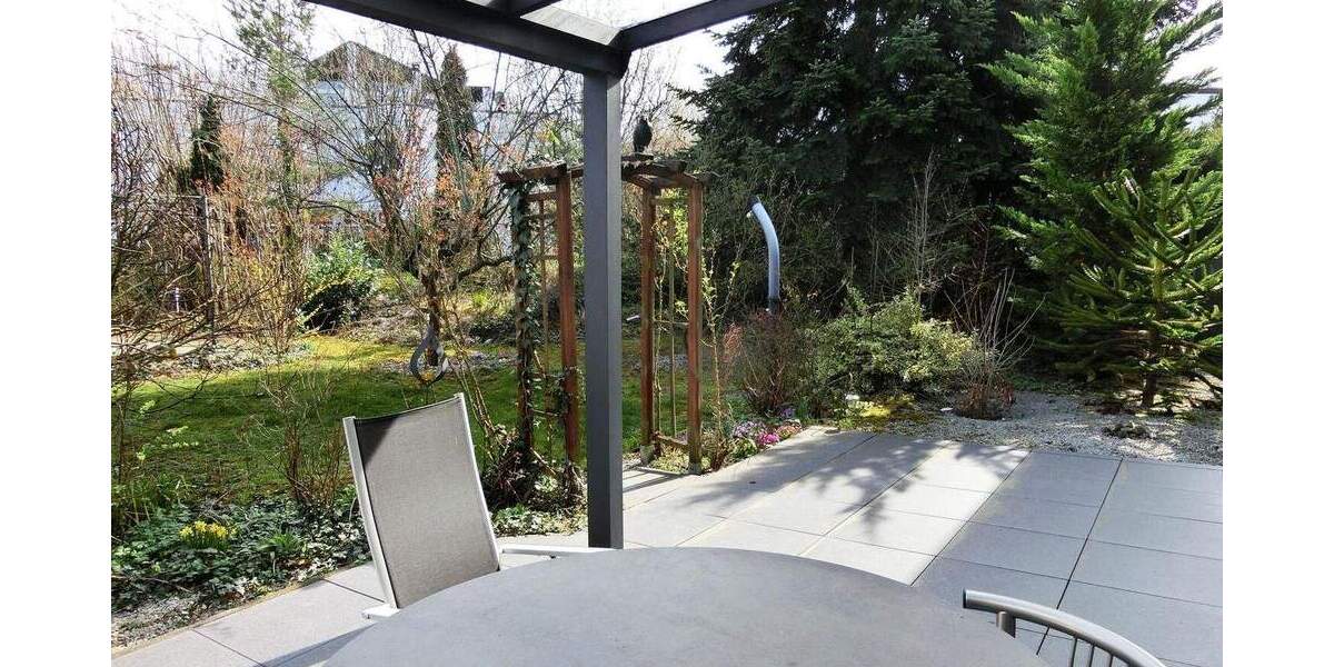 Einfamilienhaus Göppingen Jebenhausen - 6 Zimmer, 200 m&sup2;, 599.000&euro; | Angebot:25781198