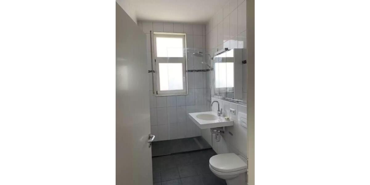 Einfamilienhaus Nürtingen - 2 Zimmer, 60 m&sup2;, 279.000&euro; | Angebot:26069530