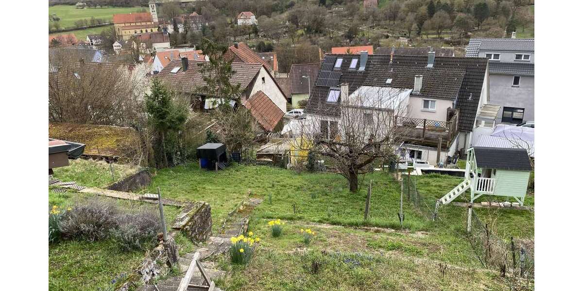 Einfamilienhaus Denkendorf - 9 Zimmer, 232 m&sup2;, 510.000&euro; | Angebot:26074066