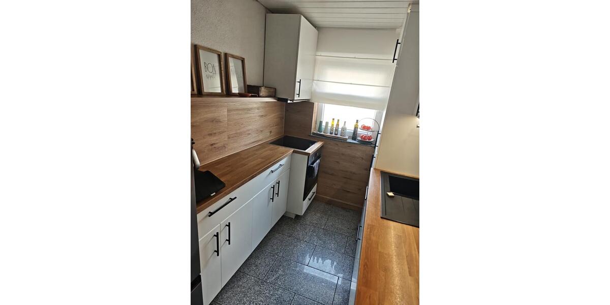 Etagenwohnung Schorndorf - 3 Zimmer, 74 m&sup2;, 1.050&euro; | Angebot:26023542