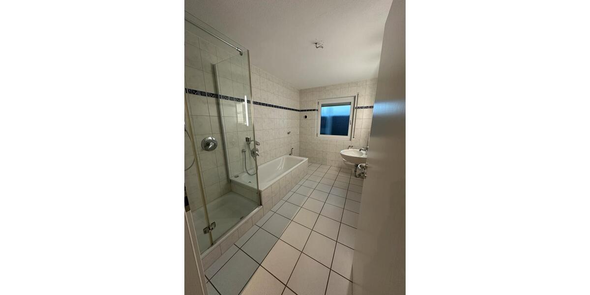 Erdgeschoßwohnung Berglen - 2.5 Zimmer, 85 m&sup2;, 950&euro; | Angebot:25404949