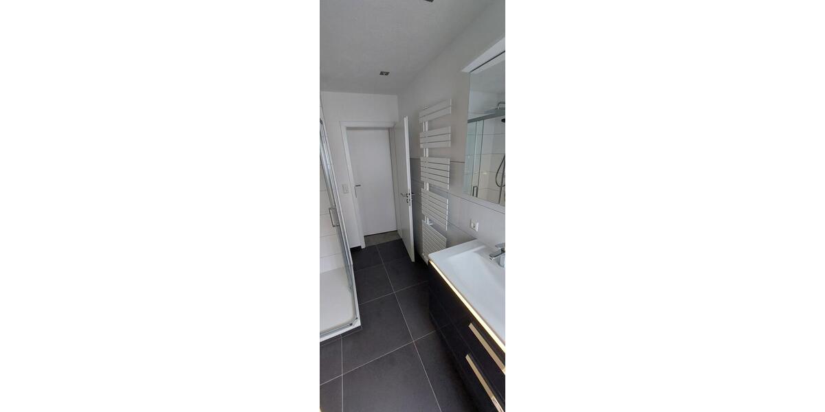 Etagenwohnung Wiesensteig - 3 Zimmer, 80 m&sup2;, 890&euro; | Angebot:25858012