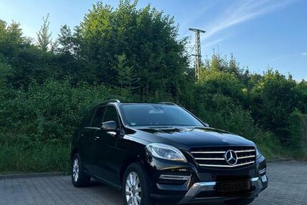 Mercedes-Benz ML 350 129.000 km 28.900 &euro; Spraitbach 73565