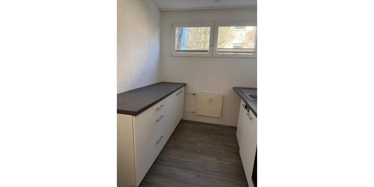 Etagenwohnung Göppingen Bruckwasen - 3 Zimmer, 66 m&sup2;, 600&euro; | Angebot:25638375