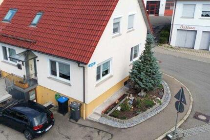 Haus Laichingen - 5 Zimmer, 125 m&sup2;, 900&euro; | Angebot:26463066