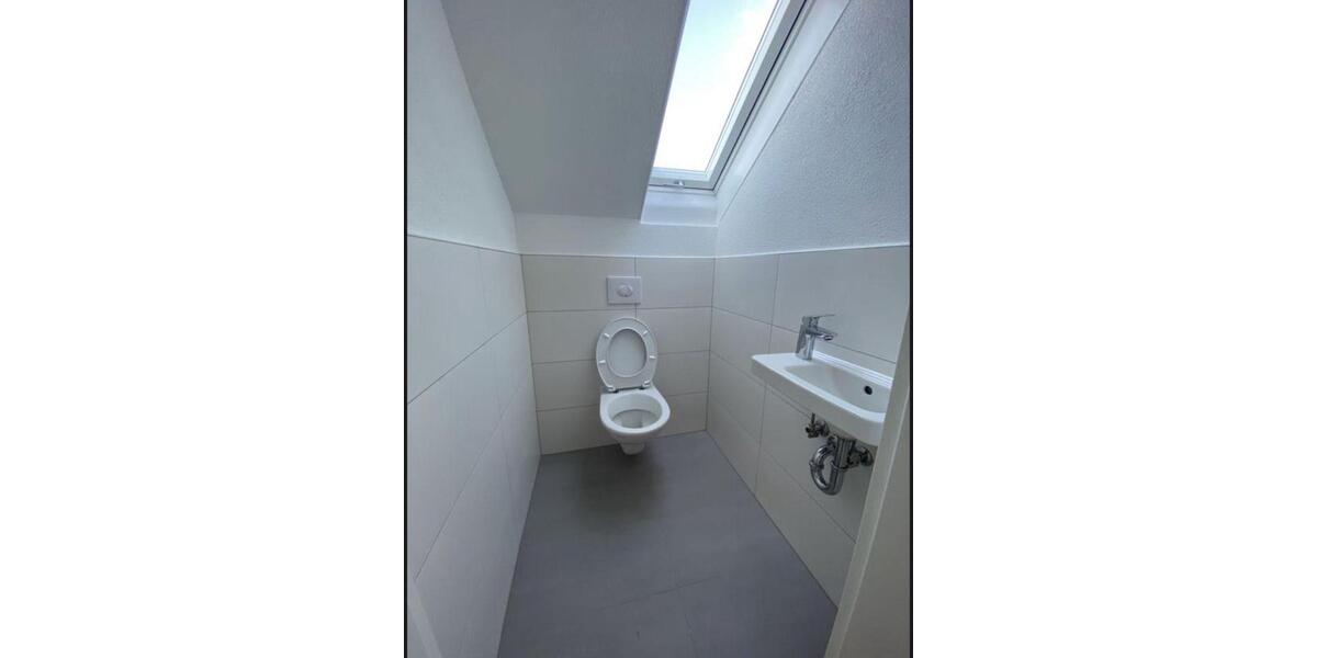 Dachgeschoßwohnung Grabenstetten - 2 Zimmer, 90 m&sup2;, 700&euro; | Angebot:25507808