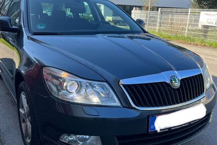 Skoda Octavia 242.400 km 2.700 &euro; Remshalden-Grunbach 73630