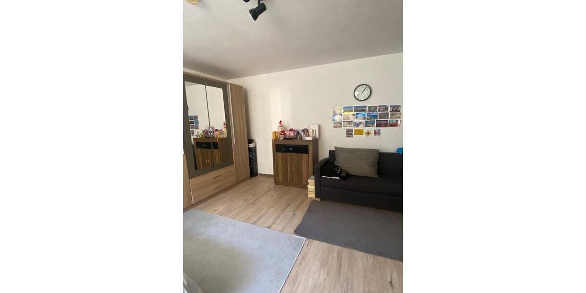 Etagenwohnung Ostfildern - 1 Zimmer, 27 m&sup2;, 440&euro; | Angebot:25876540