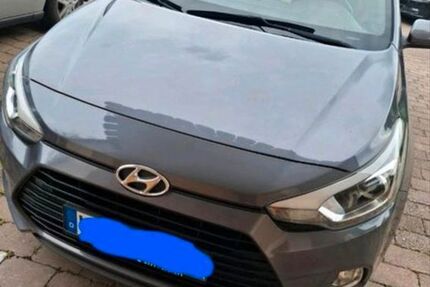 Hyundai i20 127.000 km 8.000 &euro; Urbach 73660