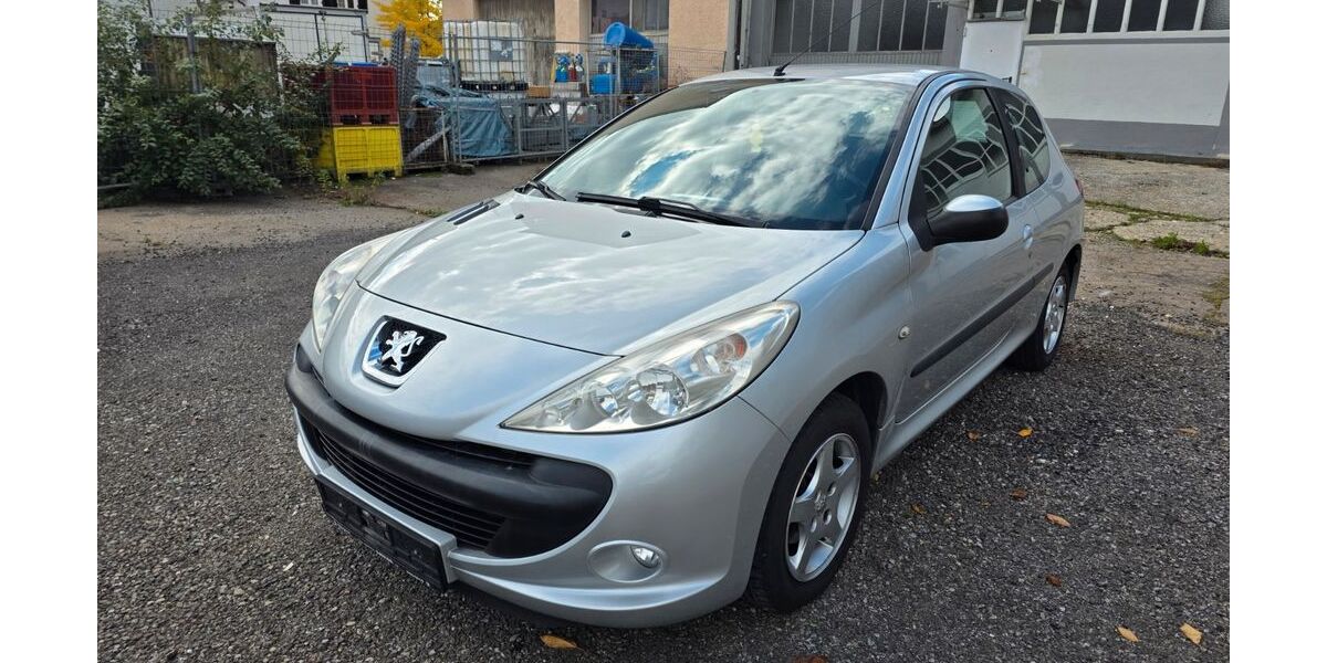 Peugeot 206 142.000 km 1.950 &euro; Uhingen 73066
