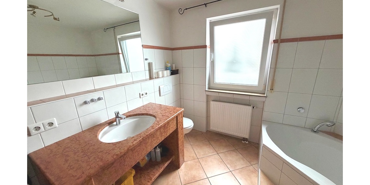 MFH + Gewerbe + 600 m² Bauland §34 BauGB ,Top Rendite möglich - Anlageobjekt Althütte Althütte | Angebot:24776728