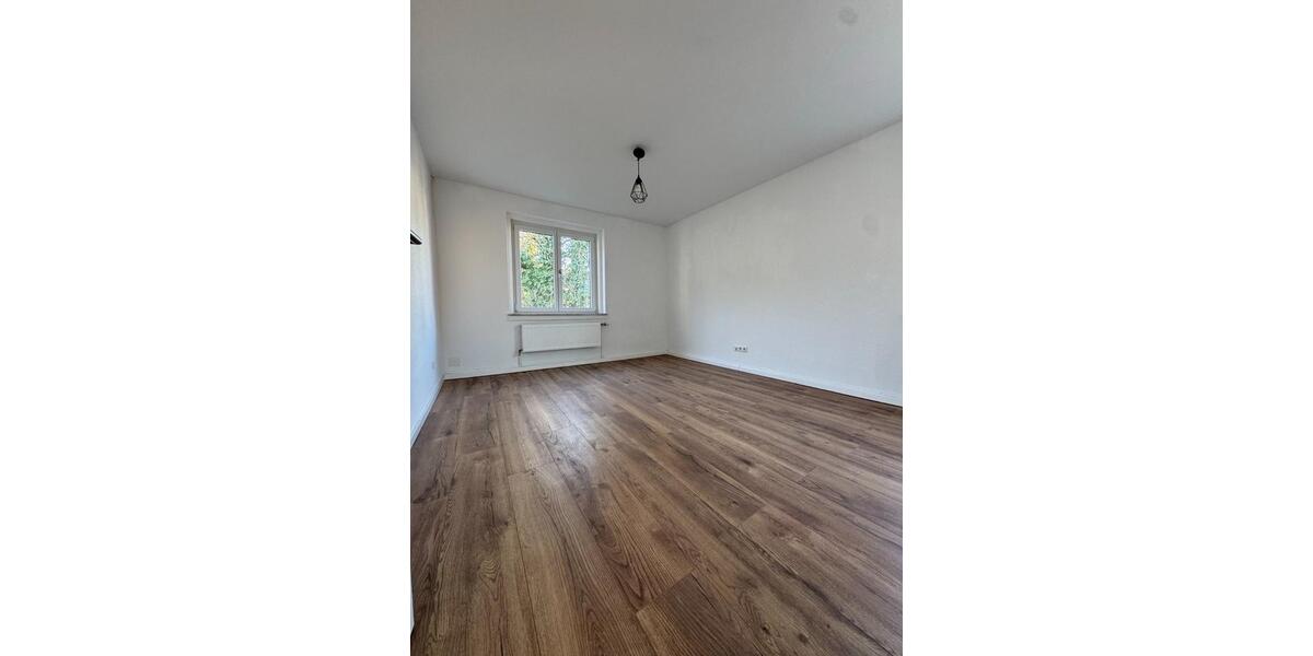 Etagenwohnung Göppingen Bruckwasen - 2 Zimmer, 56 m&sup2;, 775&euro; | Angebot:25917749