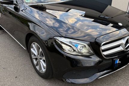 Mercedes-Benz E 200 158.500 km 18.900 &euro; Waiblingen 71332