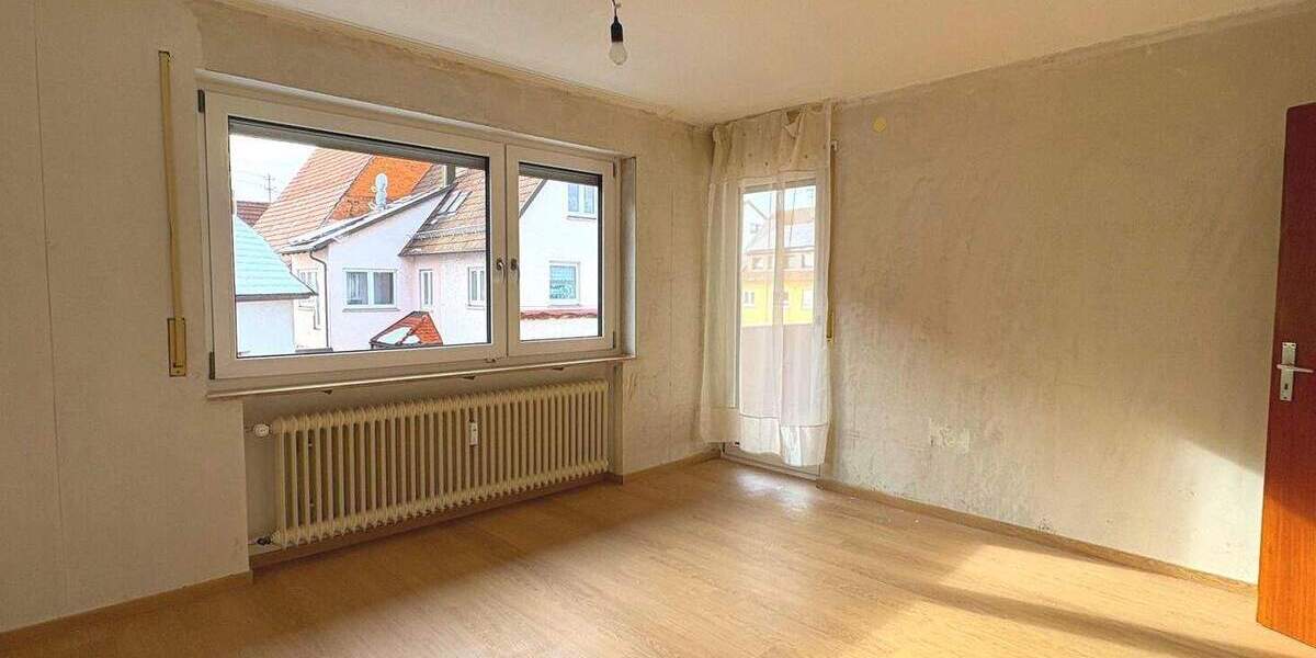 Etagenwohnung Winnenden Hertmannsweiler - 4 Zimmer, 110 m&sup2;, 1.100&euro; | Angebot:25746494