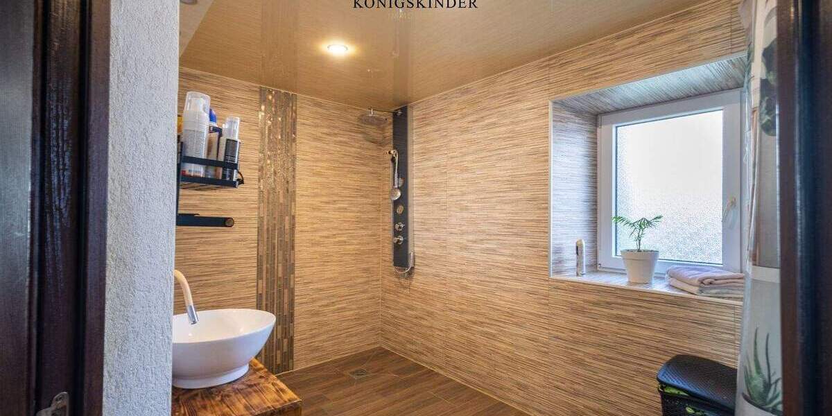 Einfamilienhaus Bartholomä - 6 Zimmer, 226 m&sup2;, 549.000&euro; | Angebot:25676025