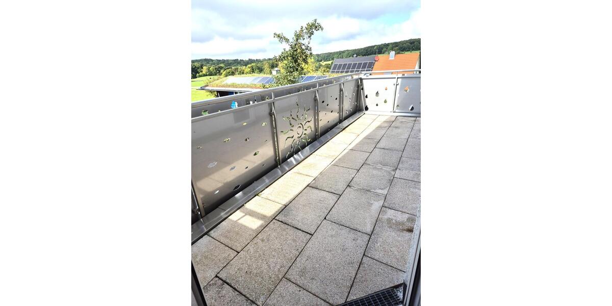 Dachgeschoßwohnung Erkenbrechtsweiler - 3 Zimmer, 94 m&sup2;, 269.000&euro; | Angebot:25202143