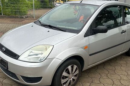 Ford Fiesta 102.000 km 899 &euro; Göppingen 73035