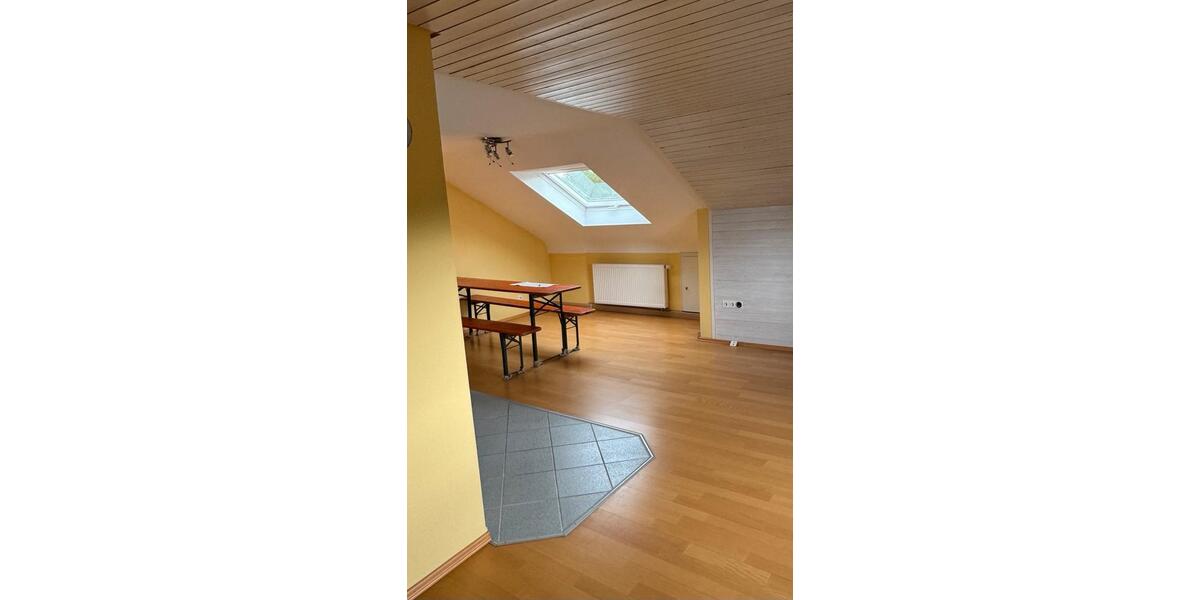 Einfamilienhaus Allmersbach im Tal - 8 Zimmer, 198 m&sup2;, 650.000&euro; | Angebot:26985874