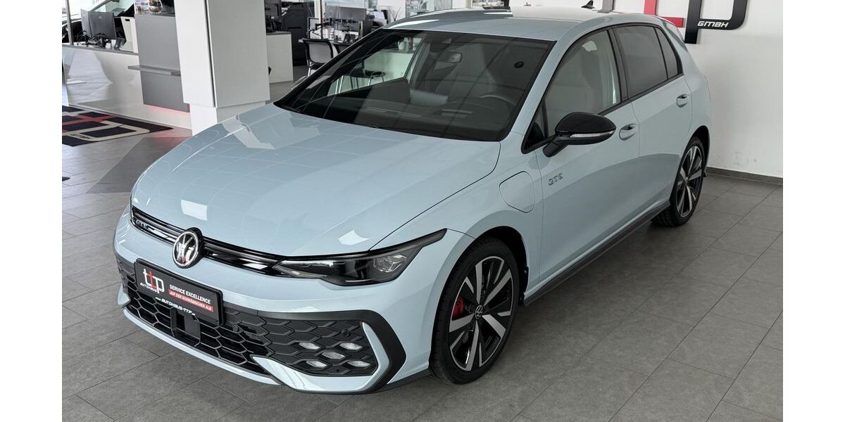 VW Golf 13.880 km 33.890 &euro; Heroldstatt 72535