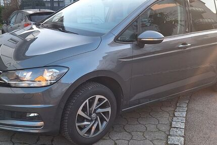 VW Touran 111.535 km 16.750 &euro; Eislingen 73054