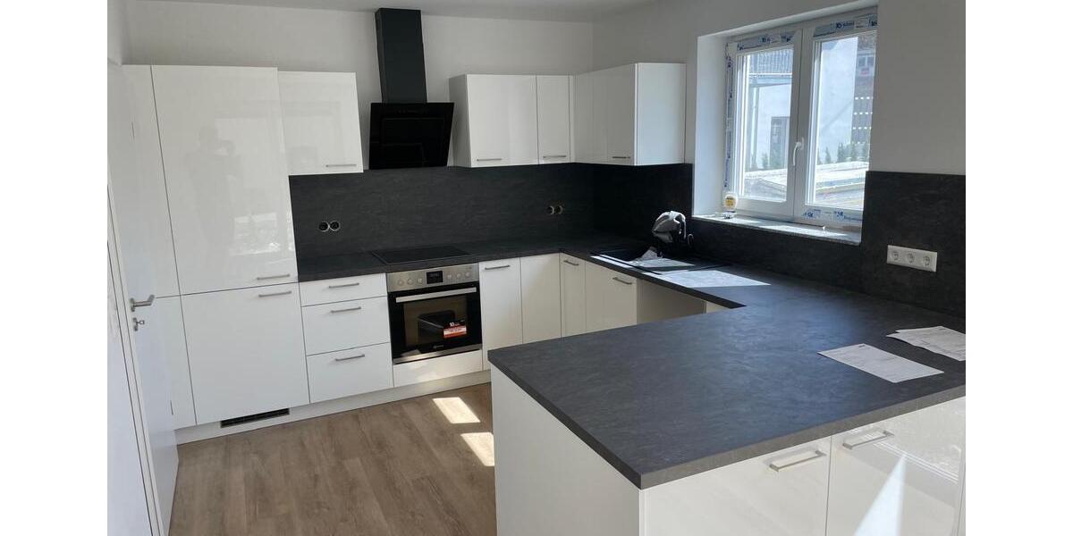 Reihenhaus Laichingen - 5 Zimmer, 150 m&sup2;, 1.570&euro; | Angebot:25379083