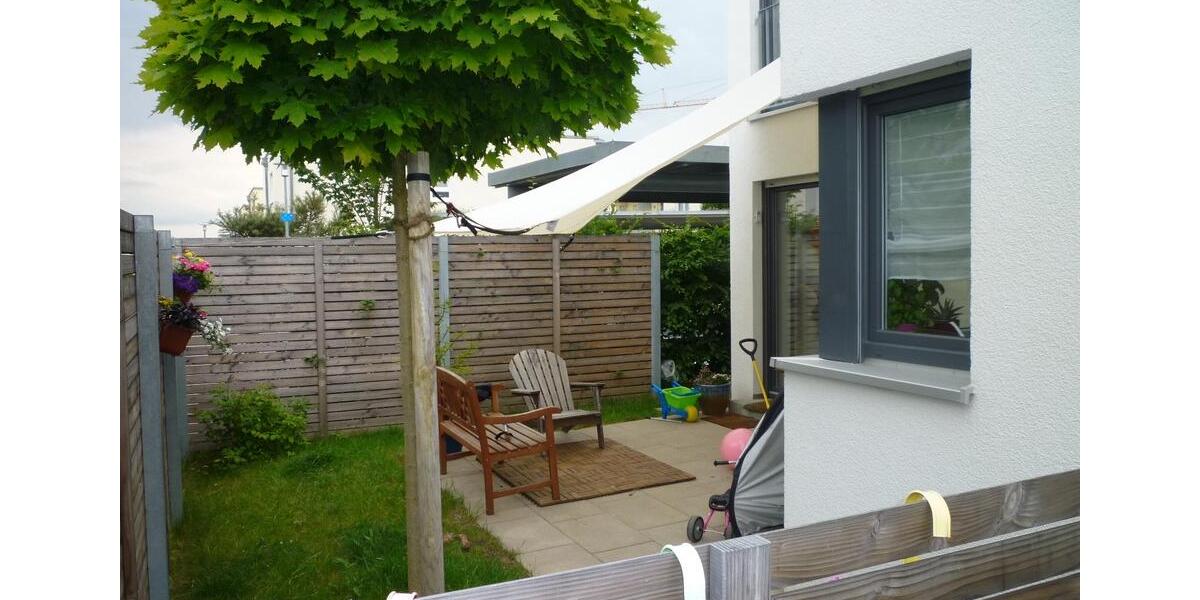 Reihenhaus Ostfildern - 5.5 Zimmer, 172 m&sup2;, 2.700&euro; | Angebot:24681837