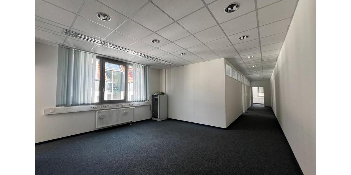 Gewerbeobjekt Göppingen - 1.580&euro; | Angebot:22510622