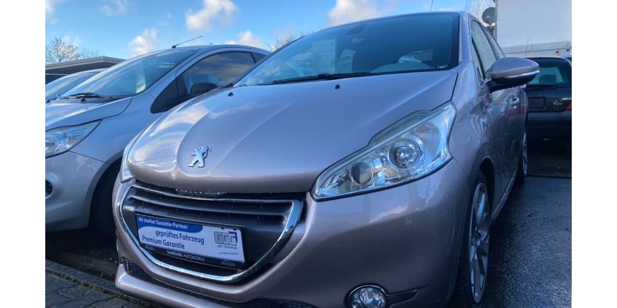 Peugeot 208 112.000 km 6.400 &euro; Schwäbisch Gmünd 73529